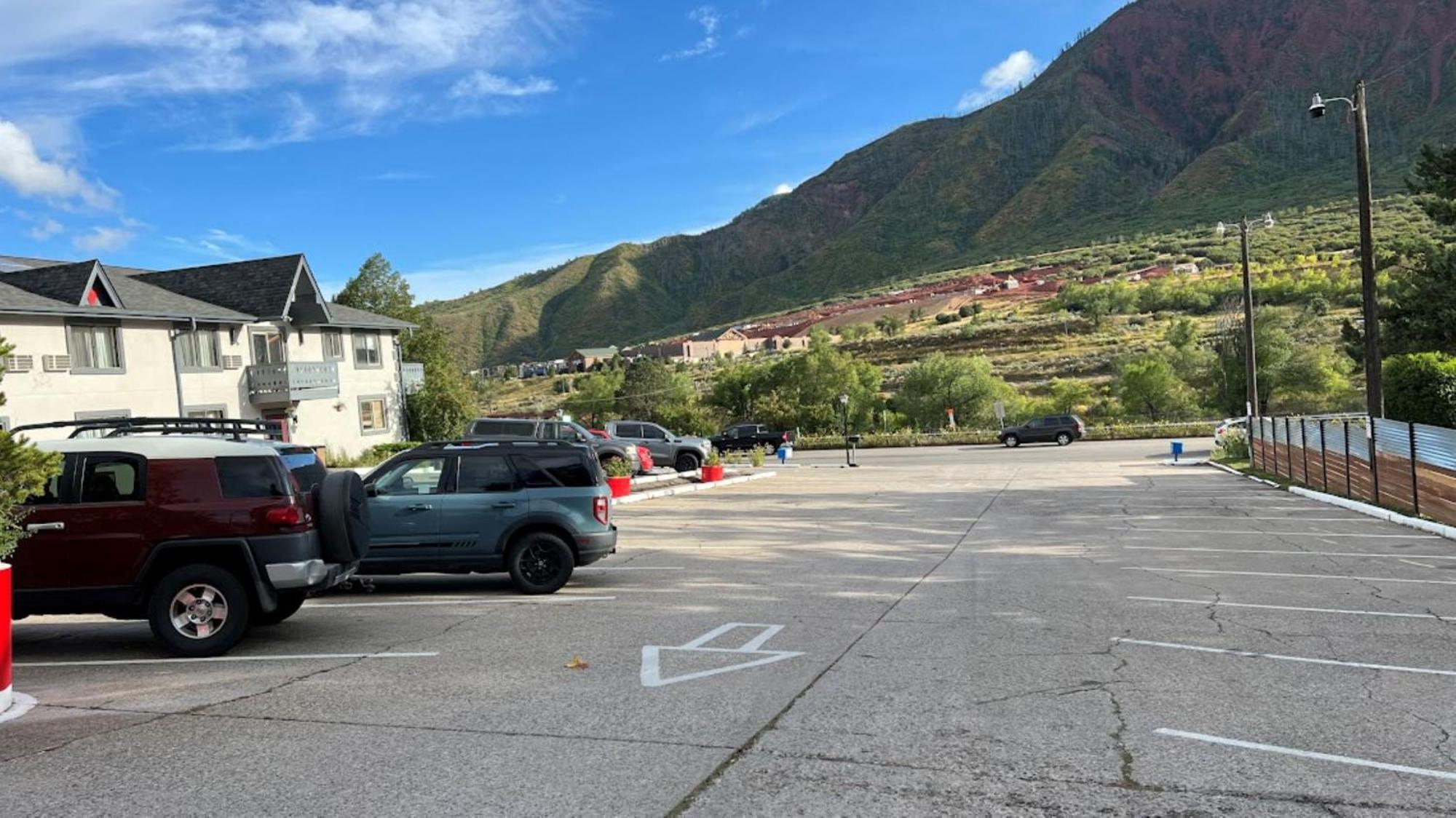 Adventure Inn - Glenwood Springs Exteriör bild