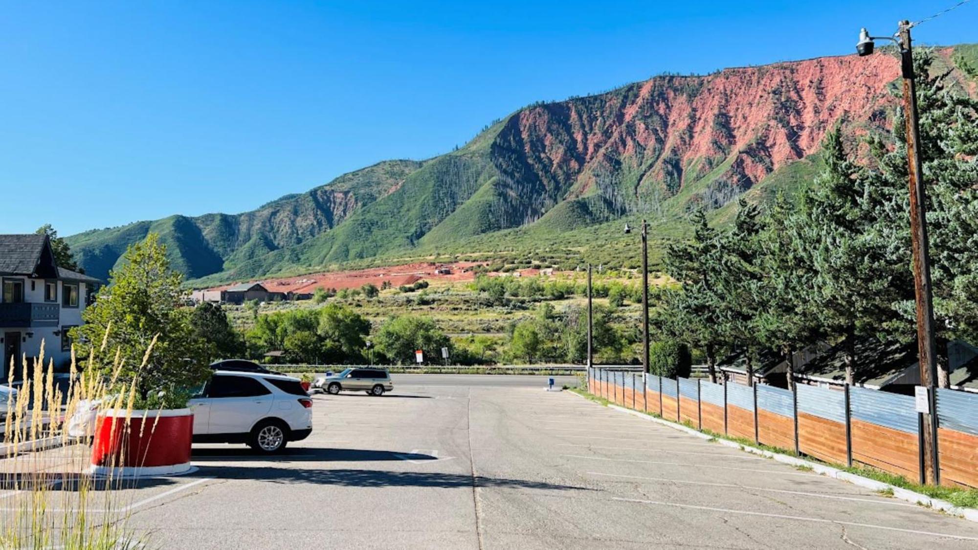 Adventure Inn - Glenwood Springs Exteriör bild