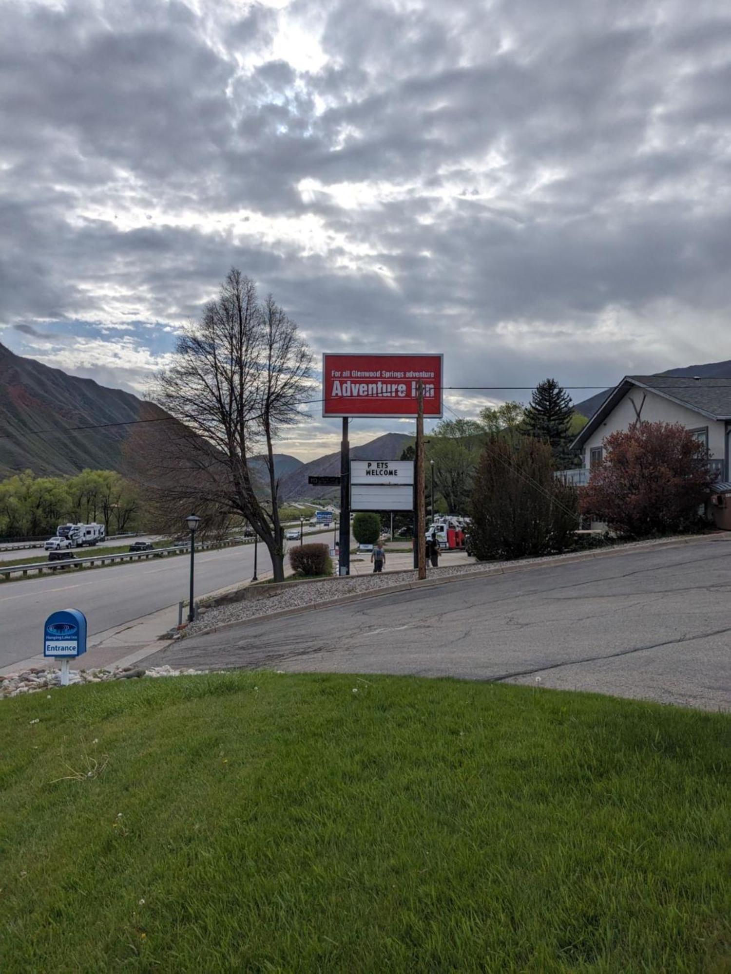 Adventure Inn - Glenwood Springs Exteriör bild